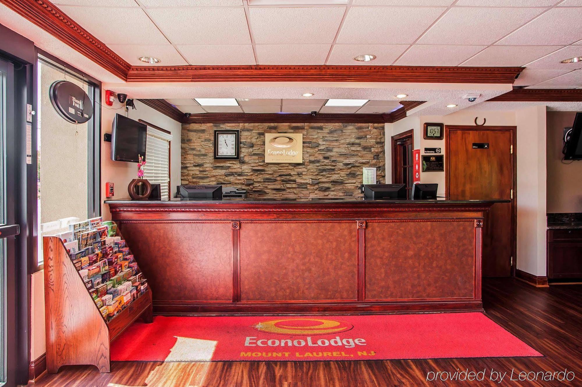 Econo Lodge Mount Laurel Exterior photo